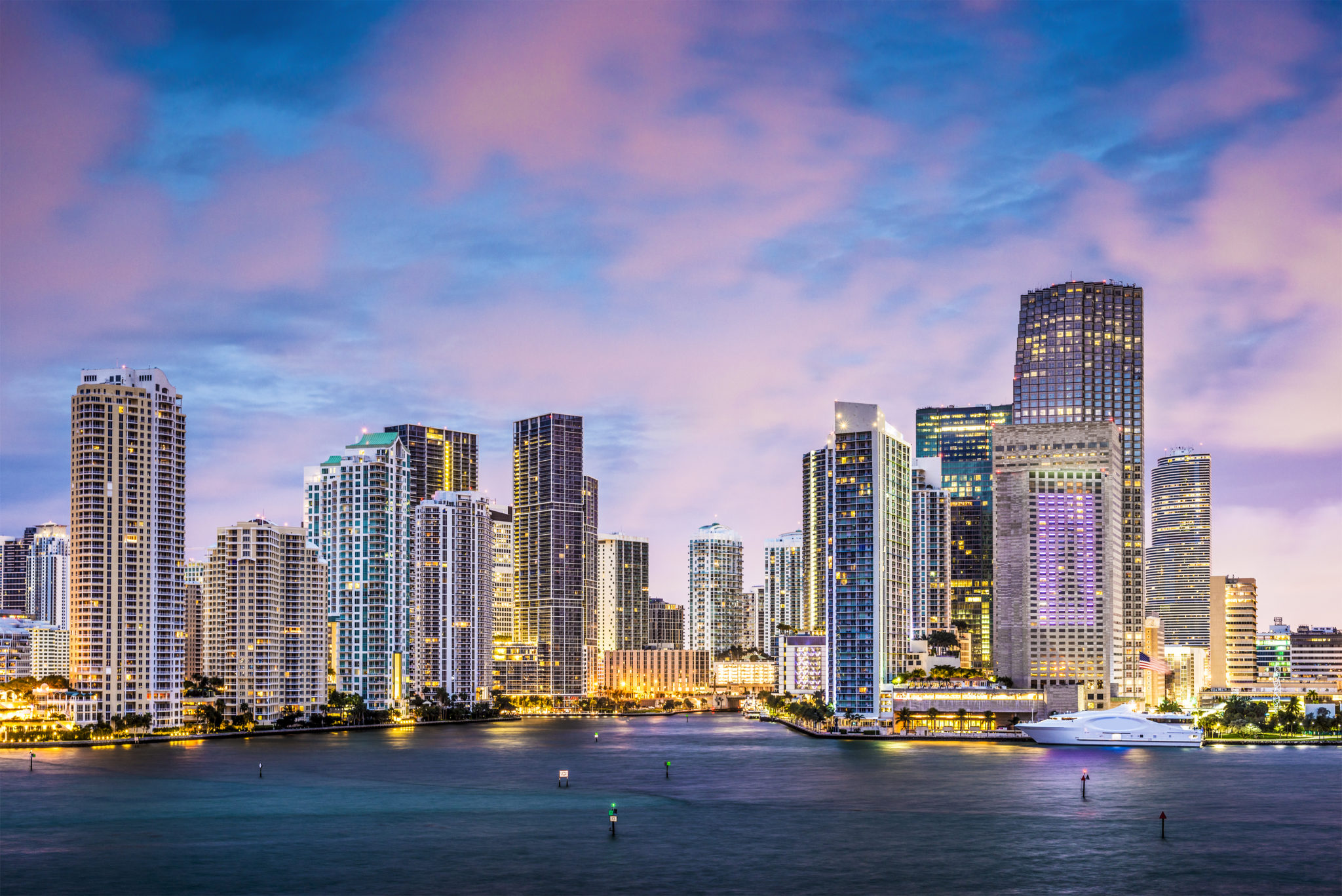 Los mejores lugares en Miami Beach para cenar con su yate